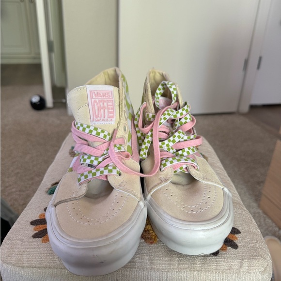Rare vans off the wall women’s holiday vans - Picture 6 of 6